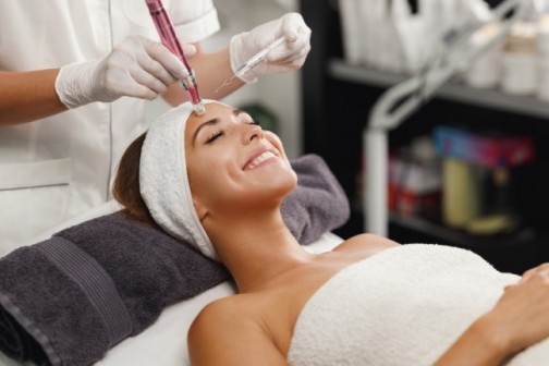 Dermapen - tretman lica za mnoštvo rezultata