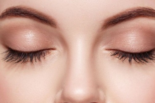 Japansko iscrtavanje obrva – za vaš savršeno prirodan izgled